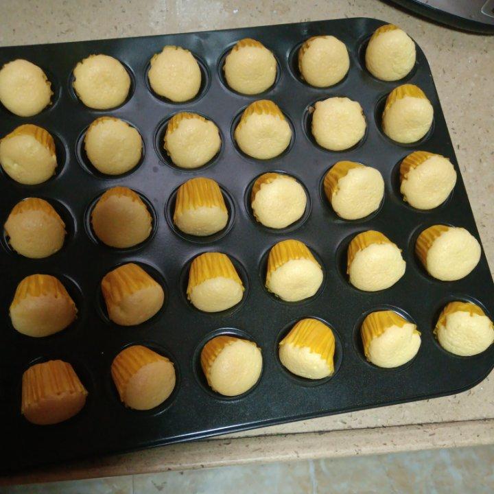 宝宝最爱的小纸杯蛋糕