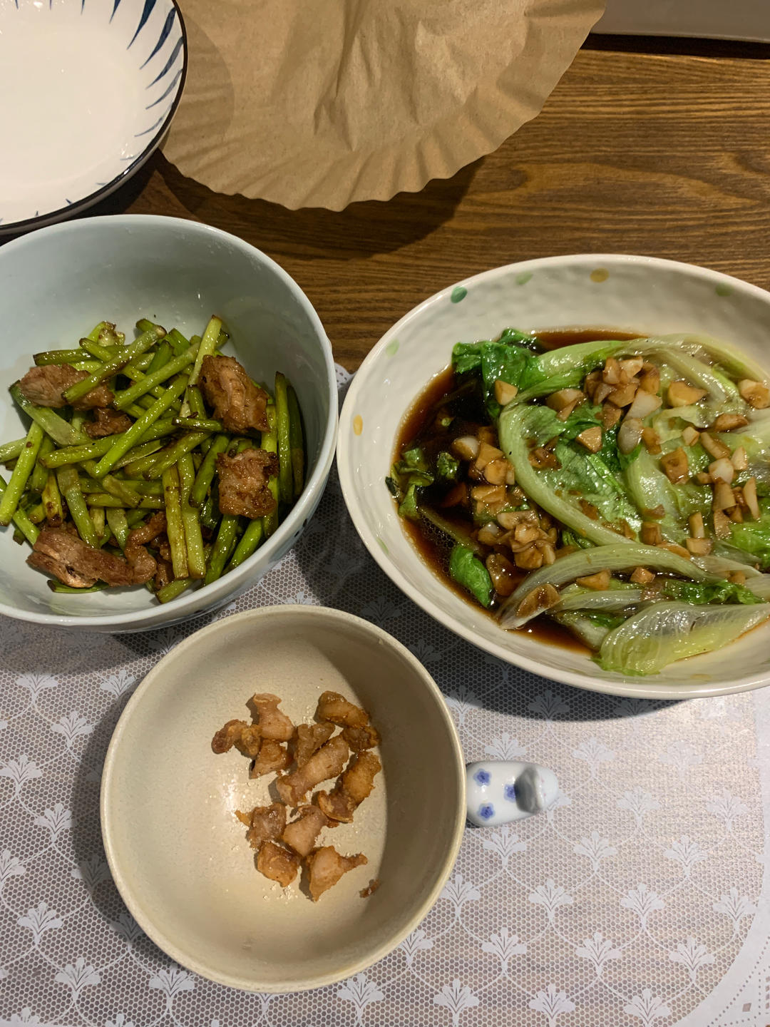 简单易做的下饭菜－蒜苔炒肉