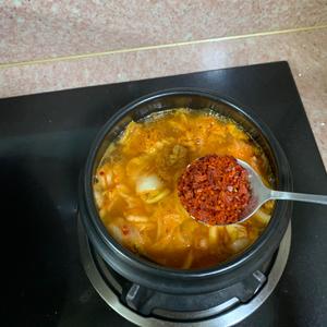 正宗韩式泡菜汤的做法 步骤6
