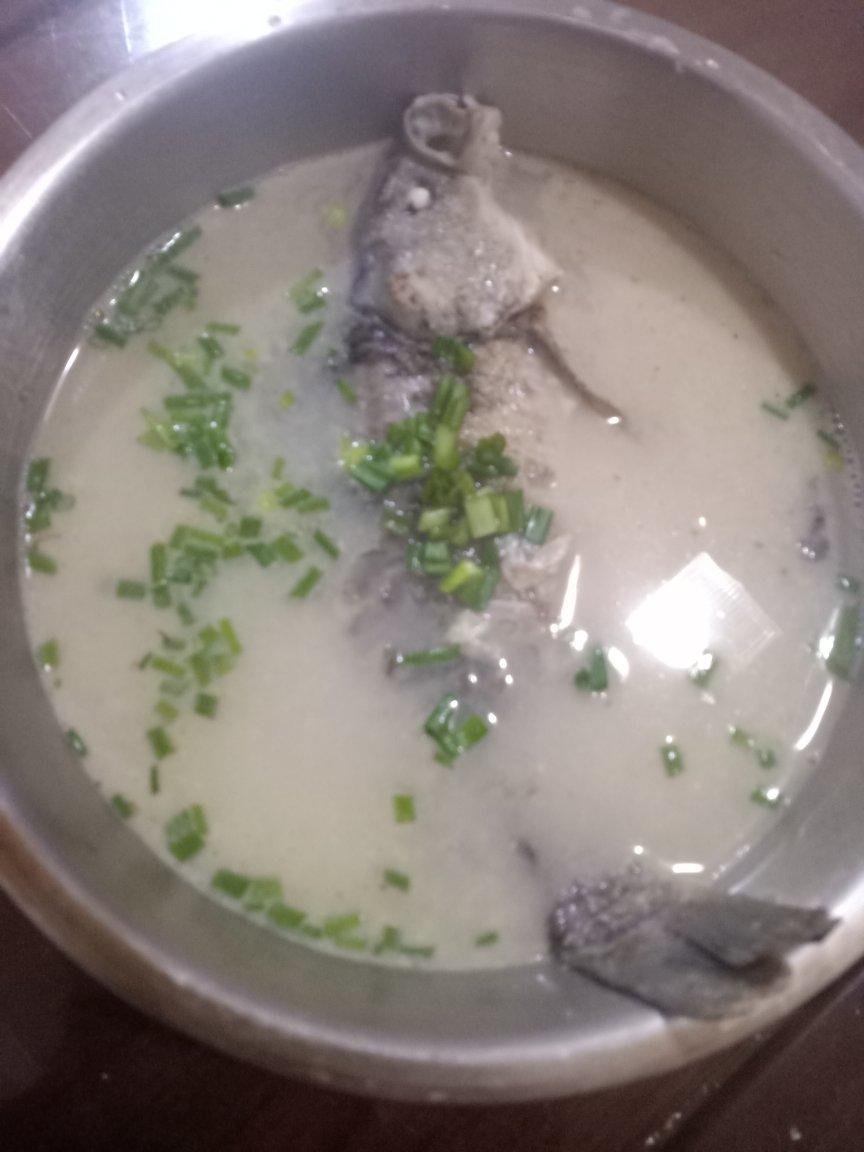 鲫鱼汤