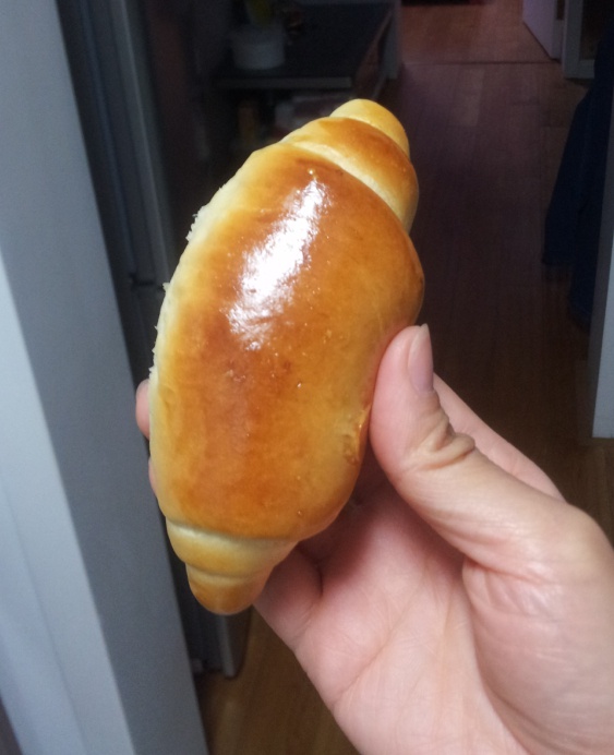 黄油面包卷