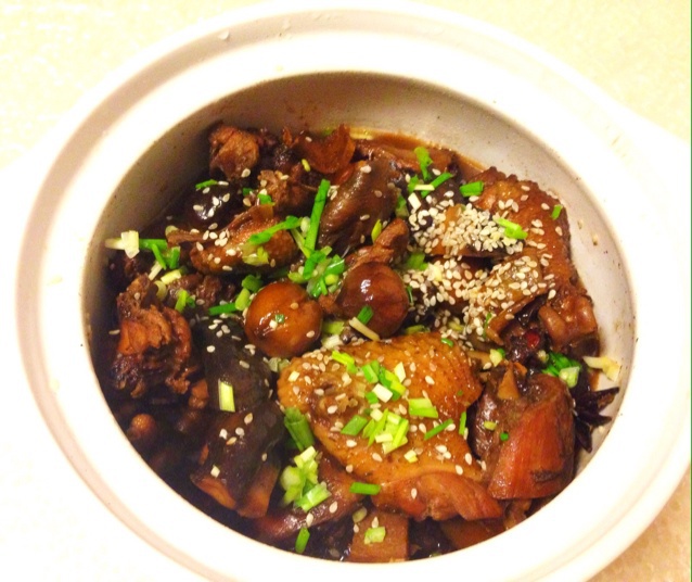 香菇板栗焖鸡