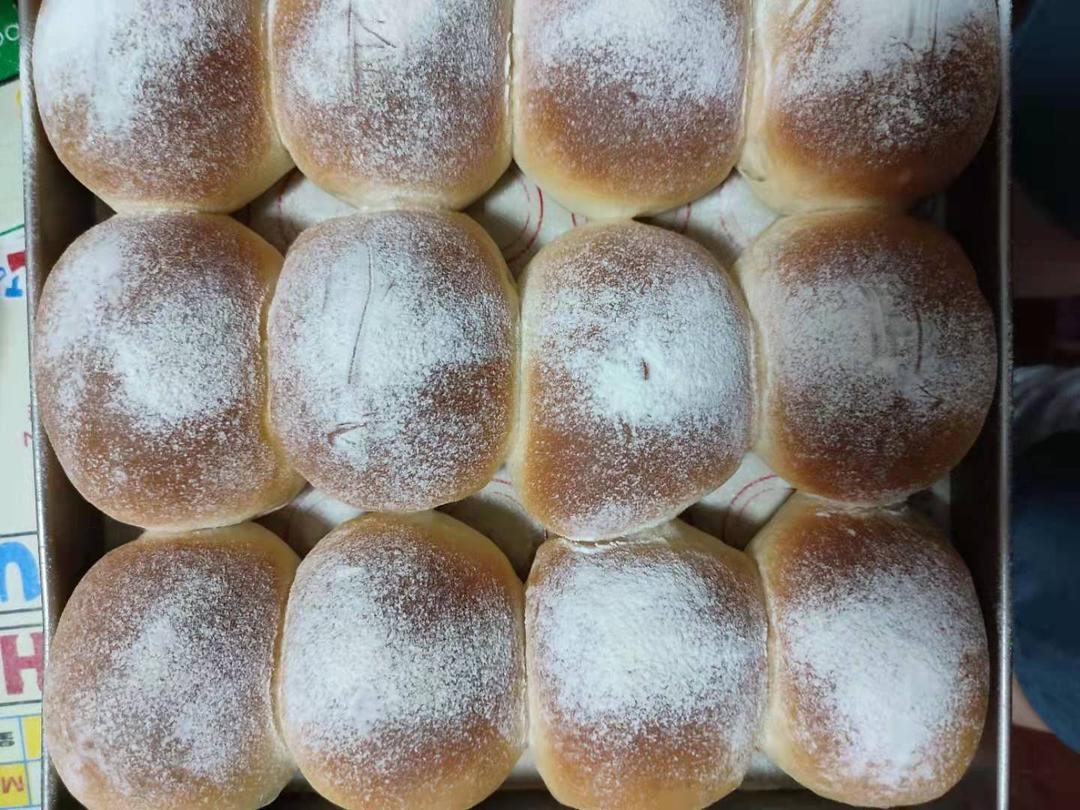 柔软简单的奶油奶酪面包