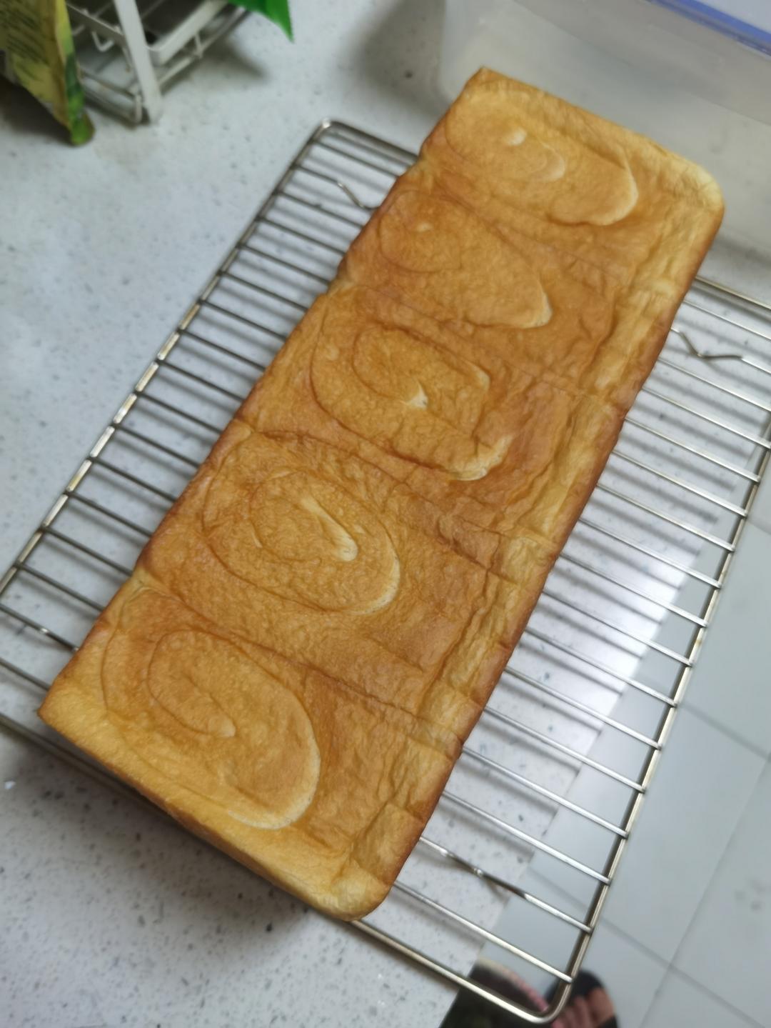 好吃到犯规的网红「生吐司」