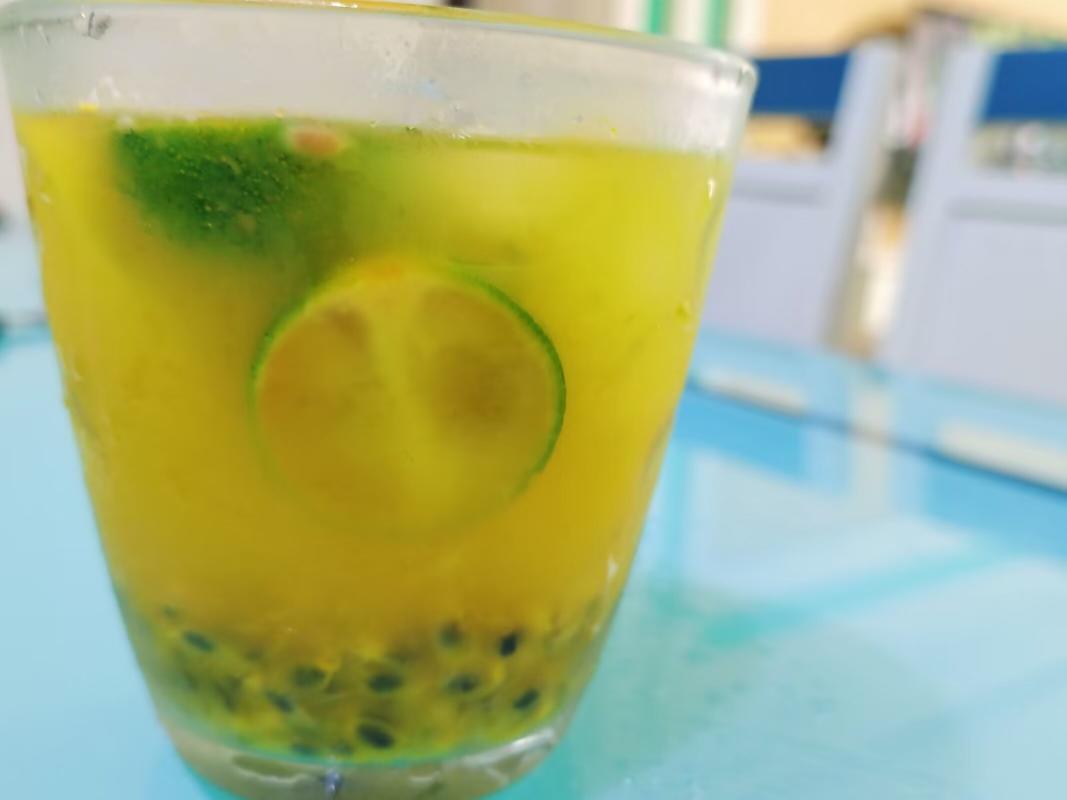 超好喝！百香果柠檬水