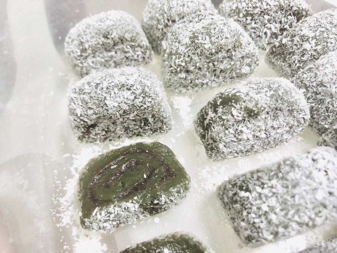 零失败！巨好吃的椰蓉豆沙糯米卷！