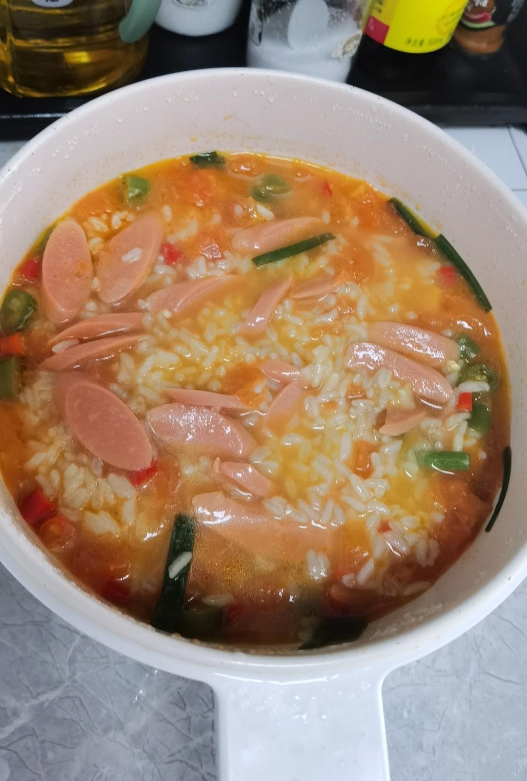 蕃茄浓汤烩饭