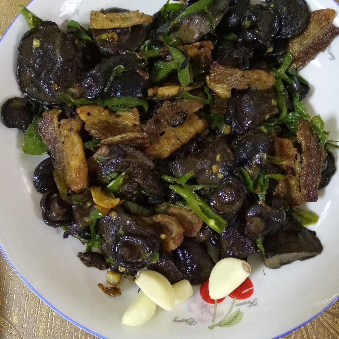 香菇炒肉