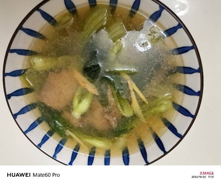 鲜嫩的猪肝汤