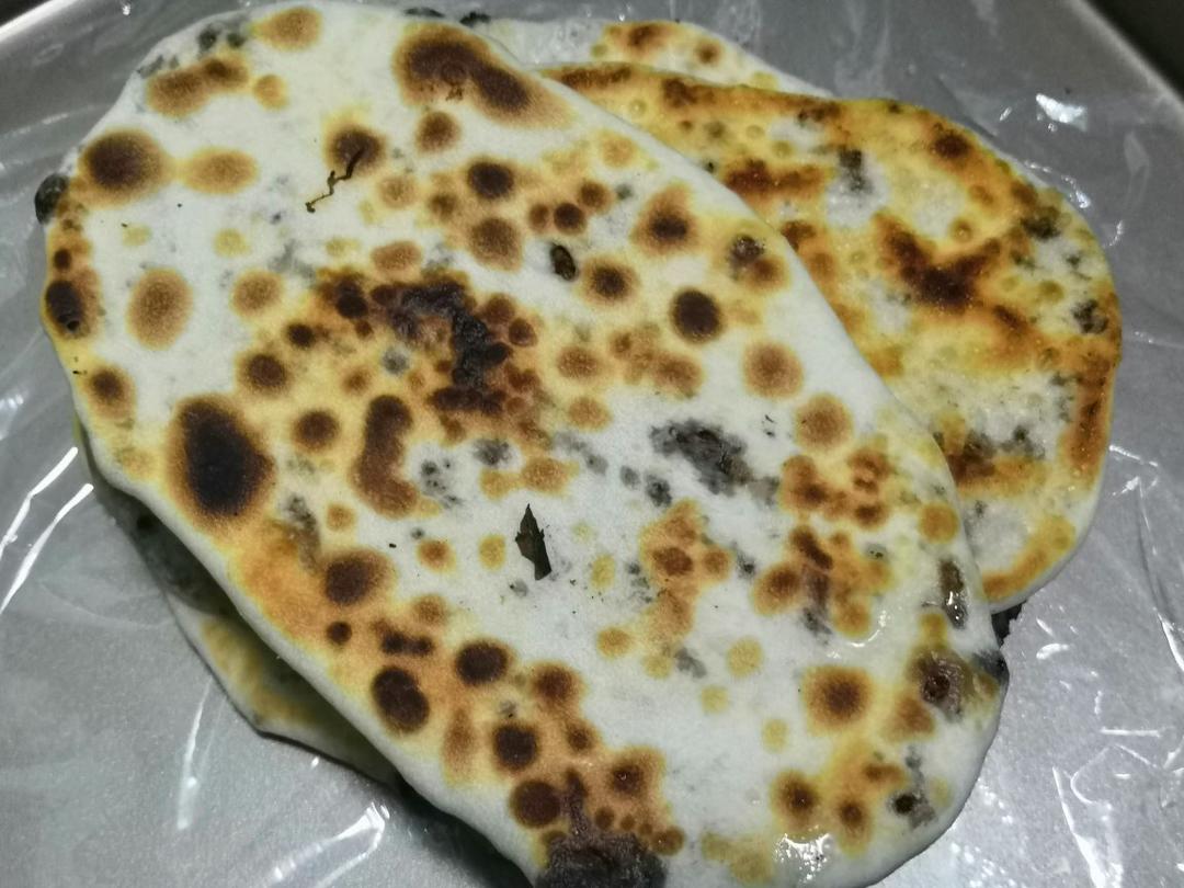 梅干菜肉饼（平底锅煎和烤箱烤两种吃法）