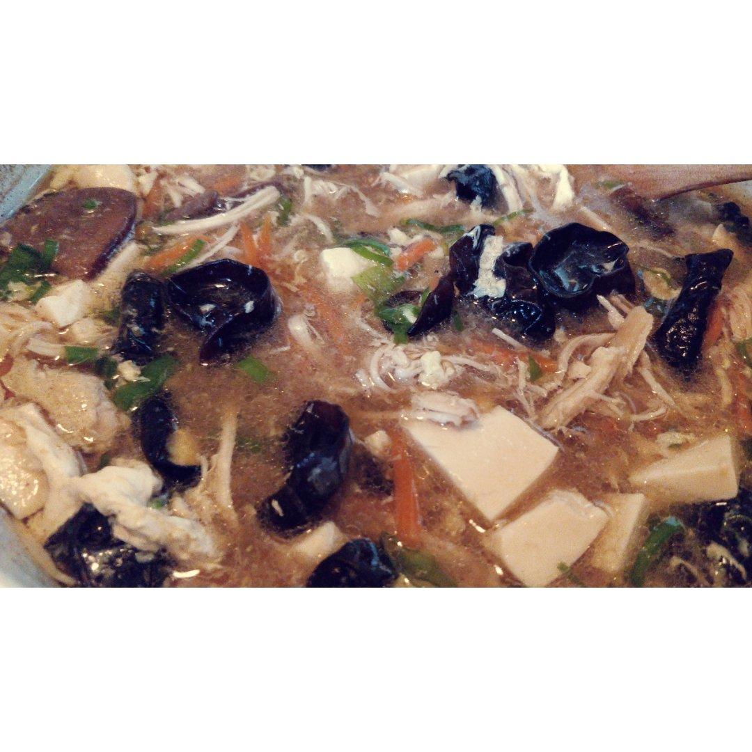 鸡丝酸辣汤