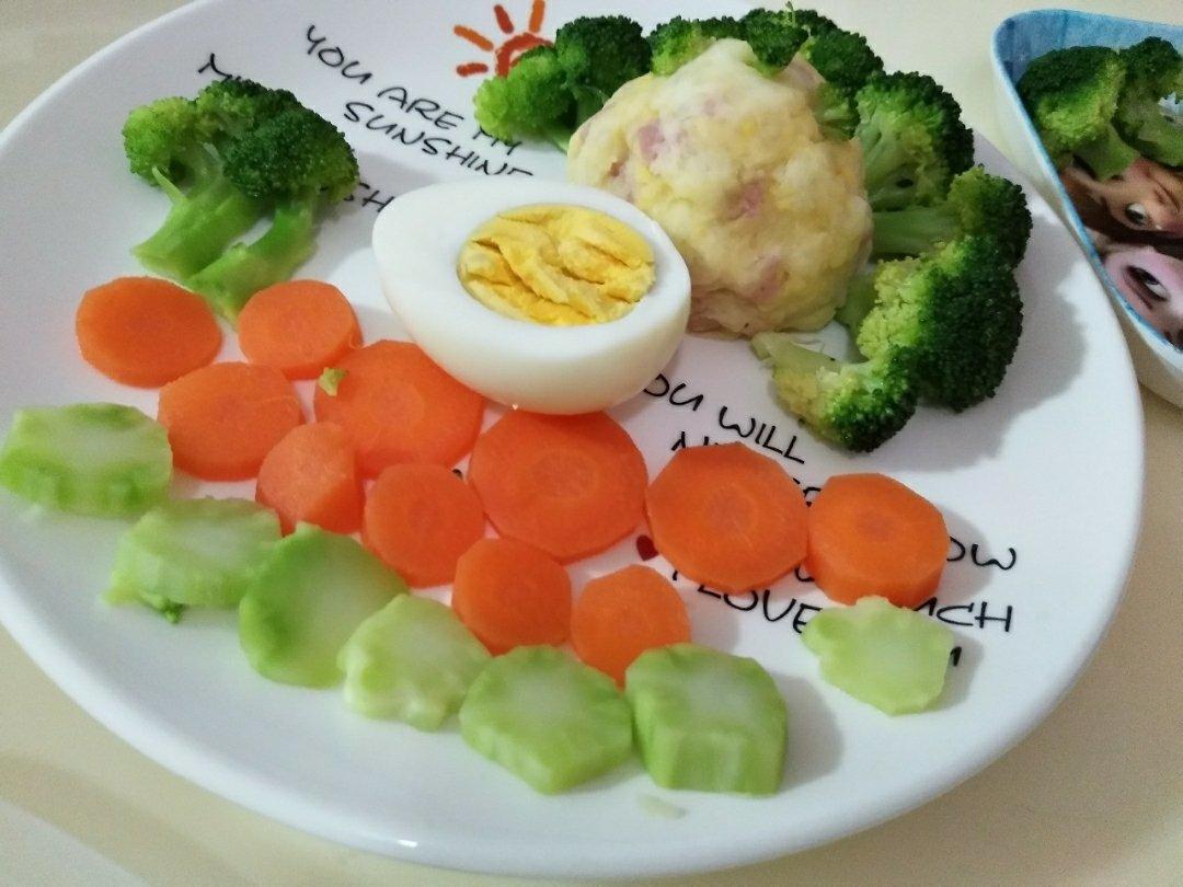 西兰花土豆沙拉
