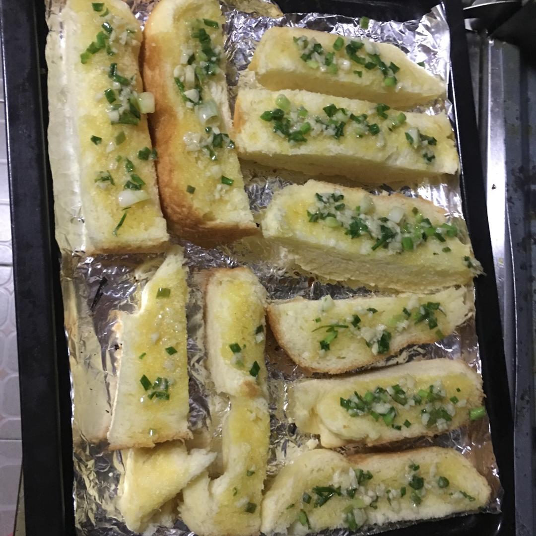 香蒜面包条