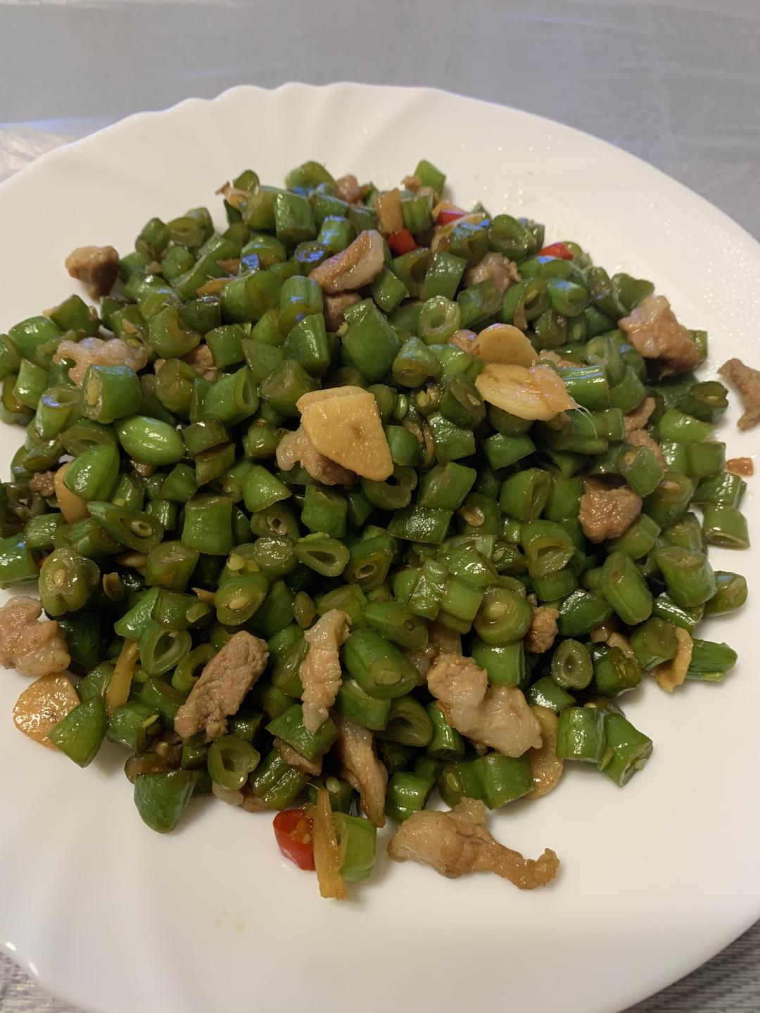超级下饭的～肉末炒豆角的做法