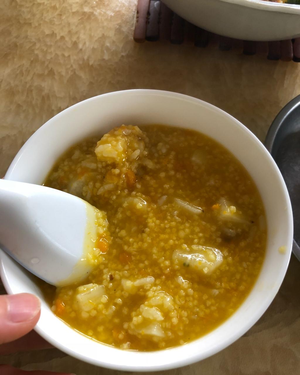南瓜小米粥(人见人爱版)