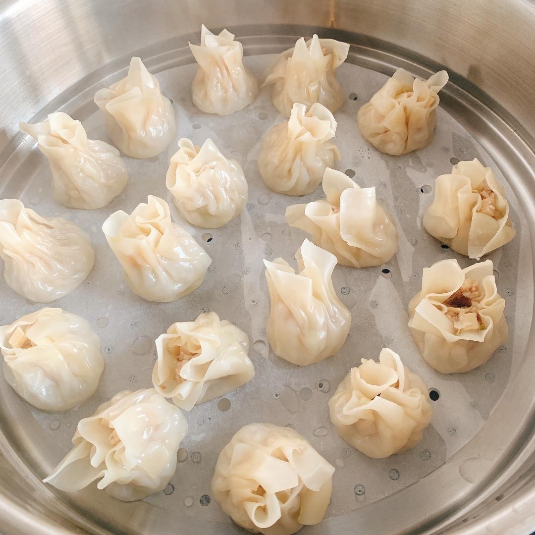 一口鲜的笋丁鲜肉烧麦