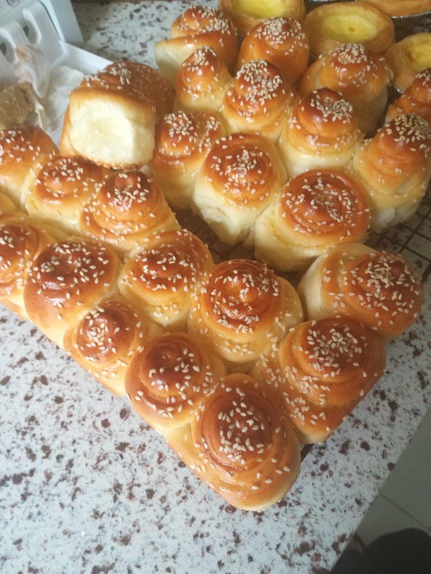 脆底蜂蜜小面包