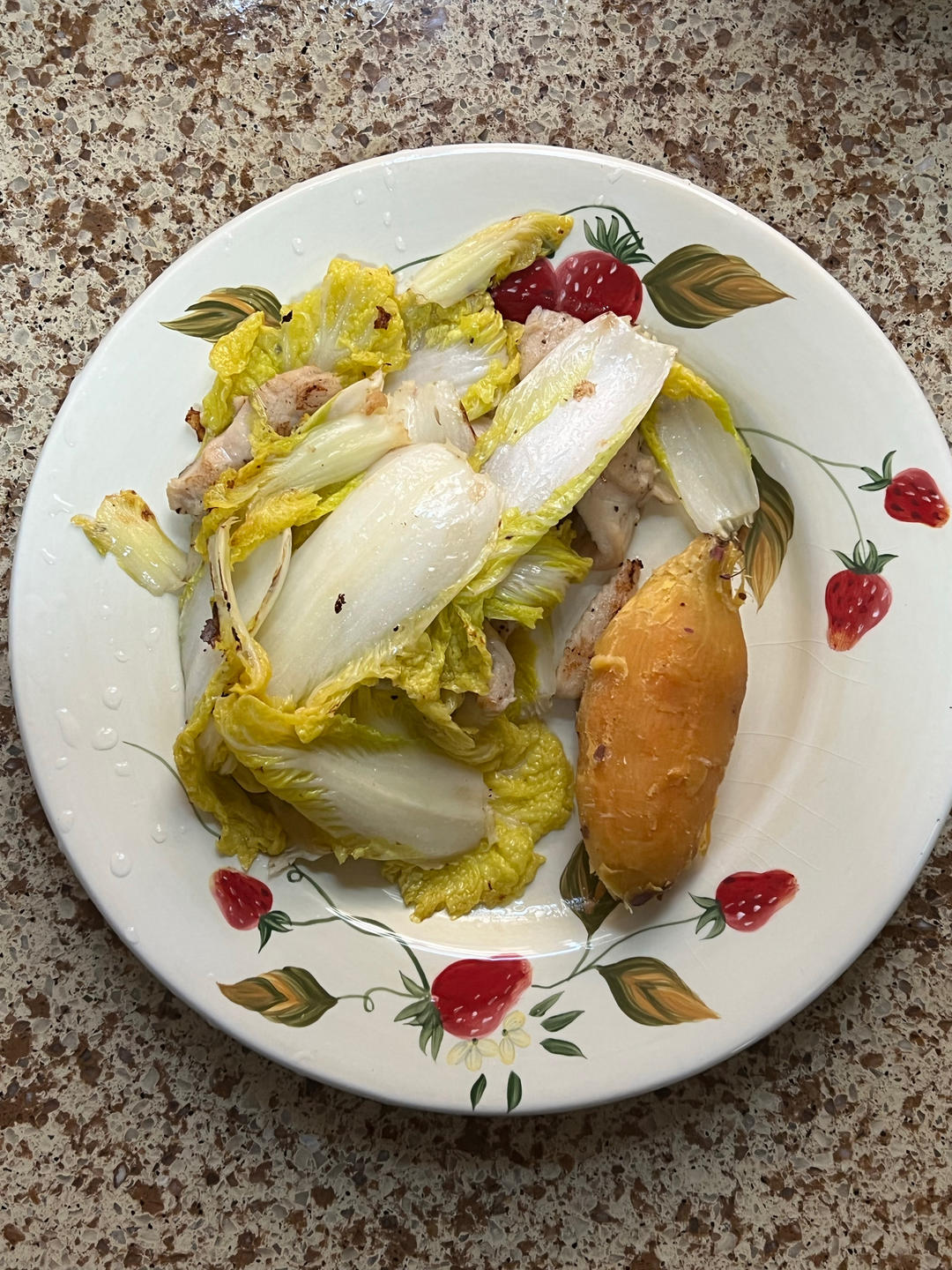 娃娃菜炒木耳+海带豆腐汤+花卷