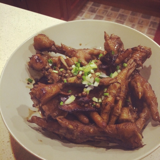 秘制红烧鸡爪