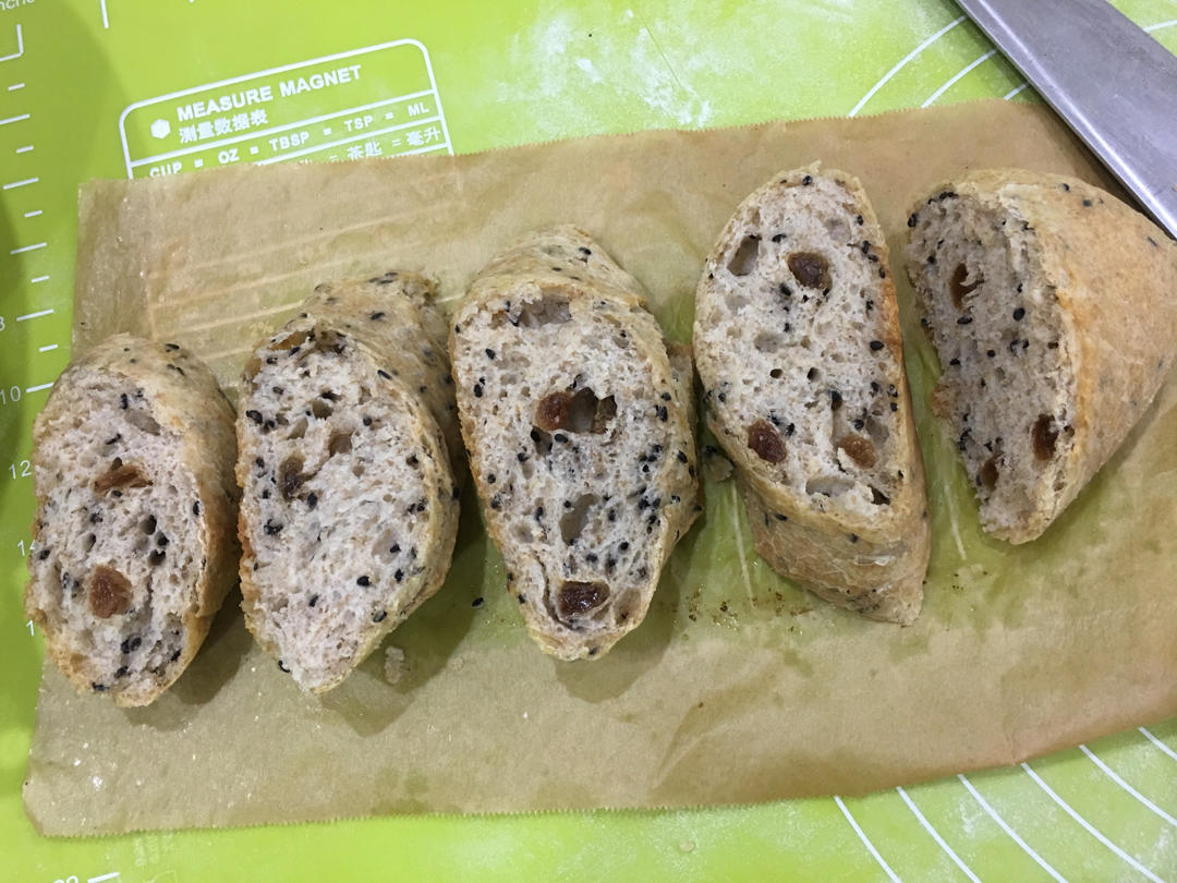 普通面粉也可以做的免揉小法包（不用高筋粉无糖小白都能成功）