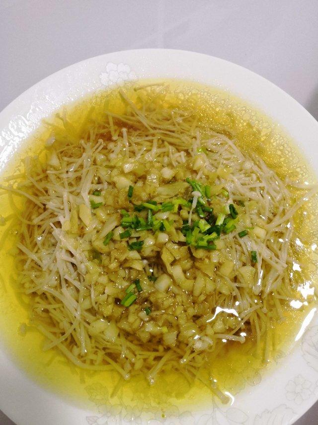 蒜蓉蒸金针菇