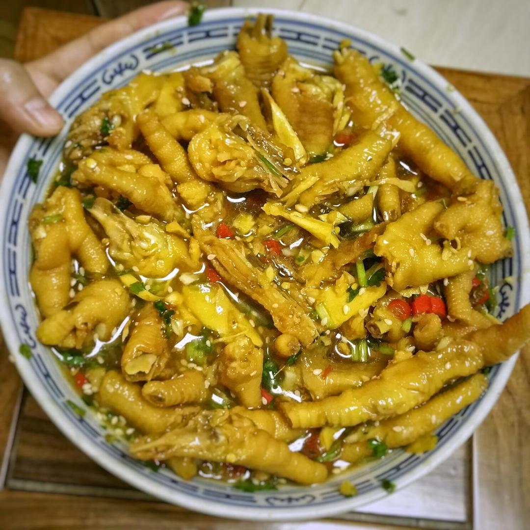 香辣蒜香凉拌爽脆鸡脚