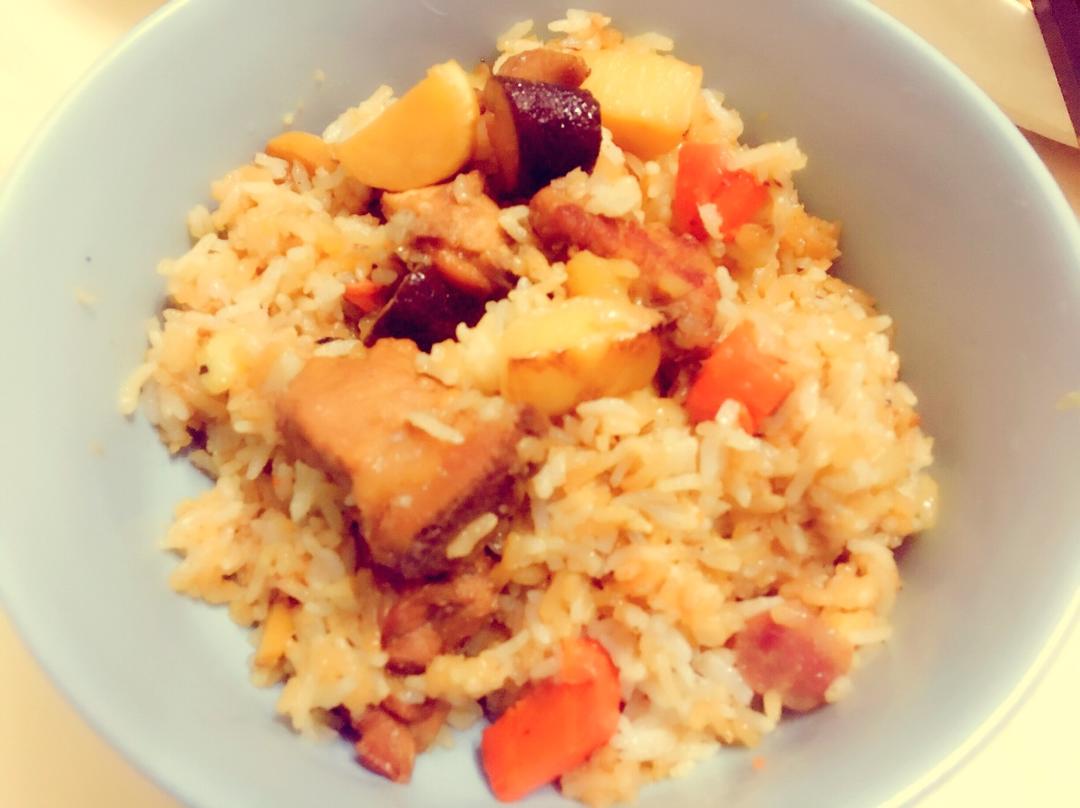 喷香排骨焖饭（爆好吃）