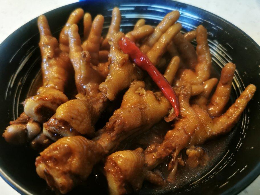 “销魂”卤鸡爪