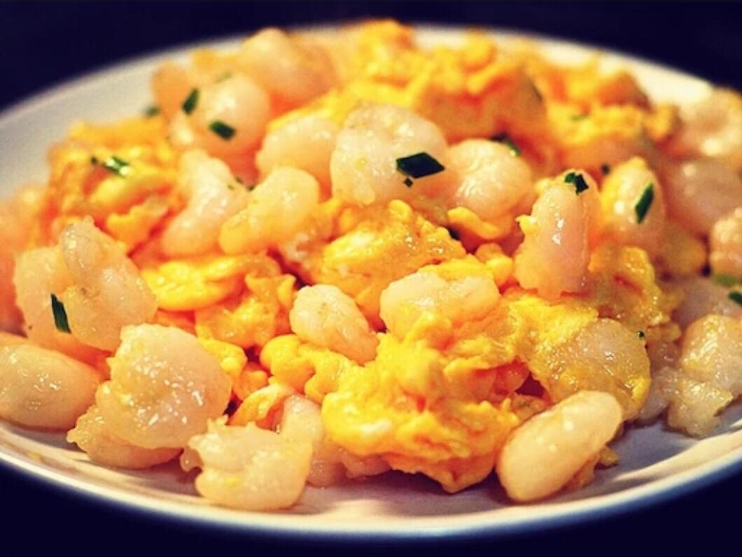 虾仁炒鸡蛋的做法