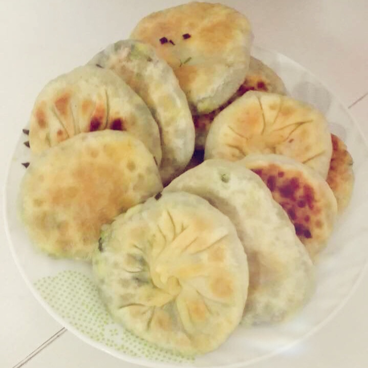 薄皮韭菜饼