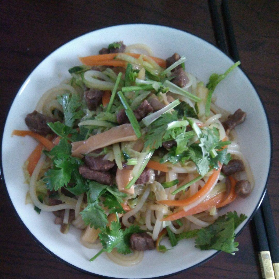 家常炒河粉