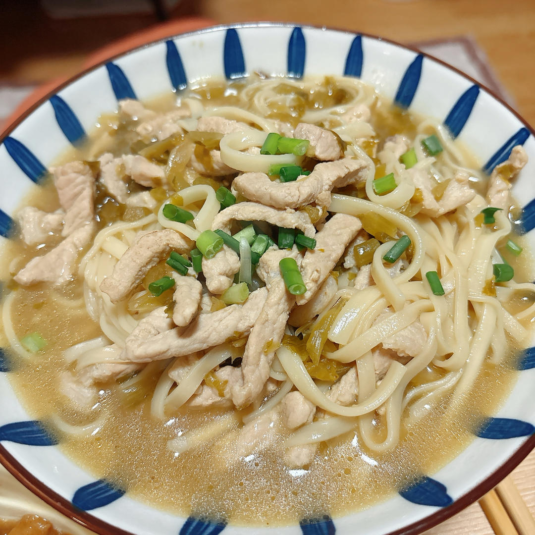 雪菜肉丝面