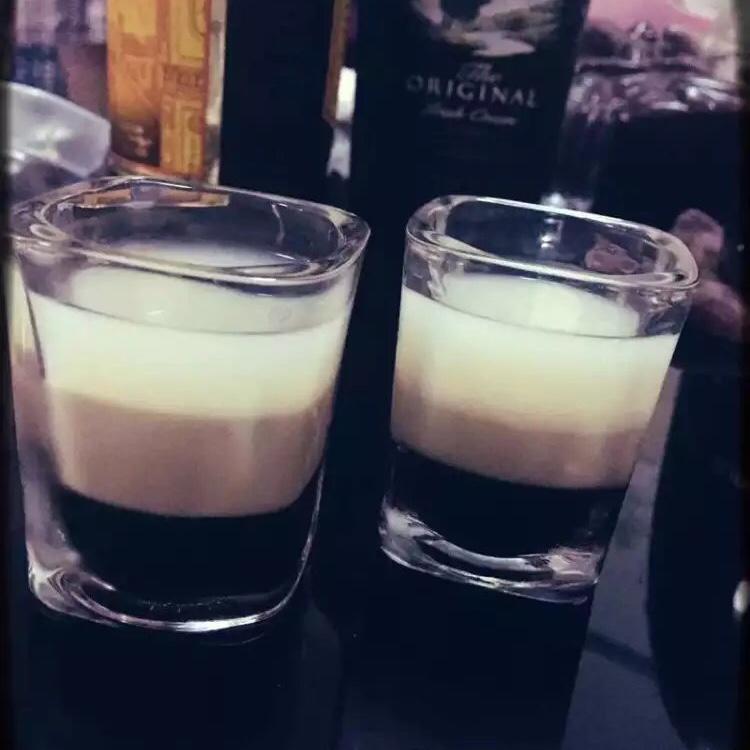 鸡尾酒-B52轰炸机