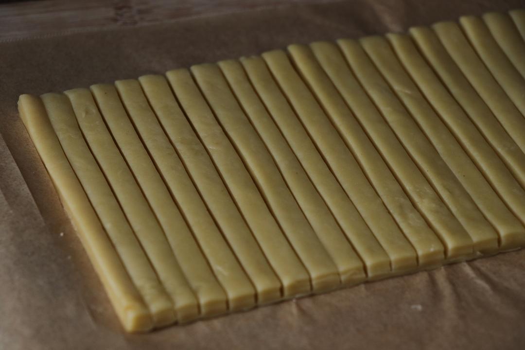 小石头饼干。
