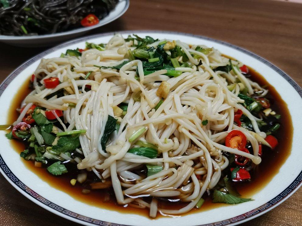 凉拌金针菇