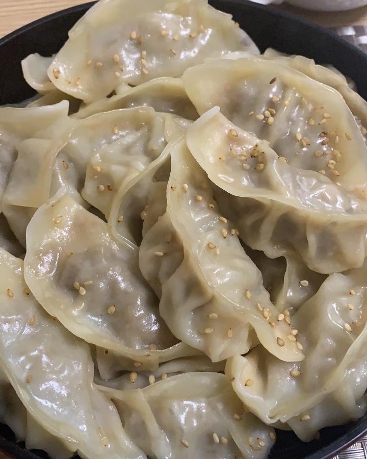 【三鲜水煎饺】