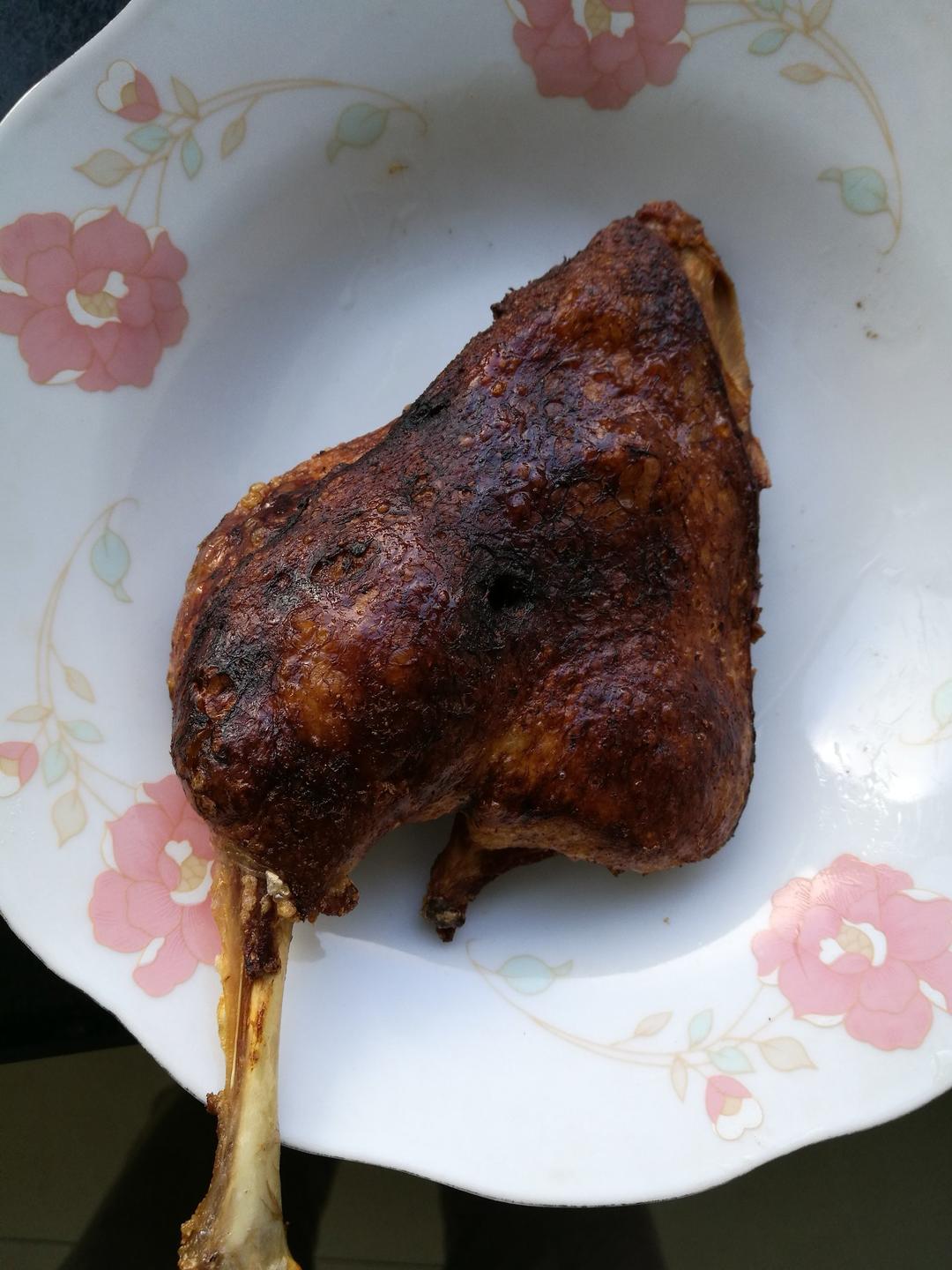 香酥咸鸭腿