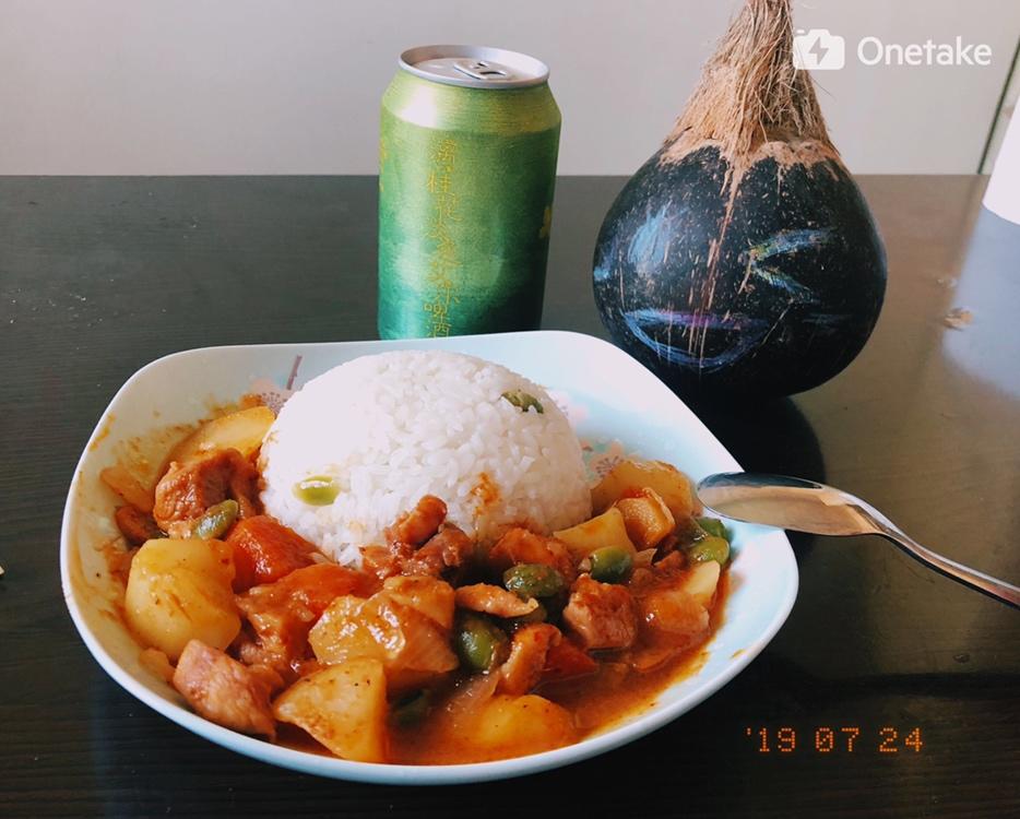 咖喱鸡肉饭