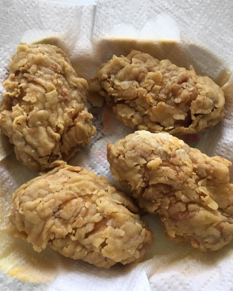 香辣鸡翅，劲脆酥香