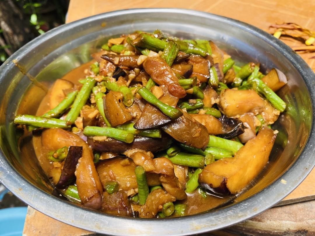 下饭神菜 酱爆茄子