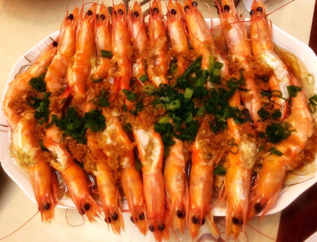 蒜蓉粉丝蒸大虾