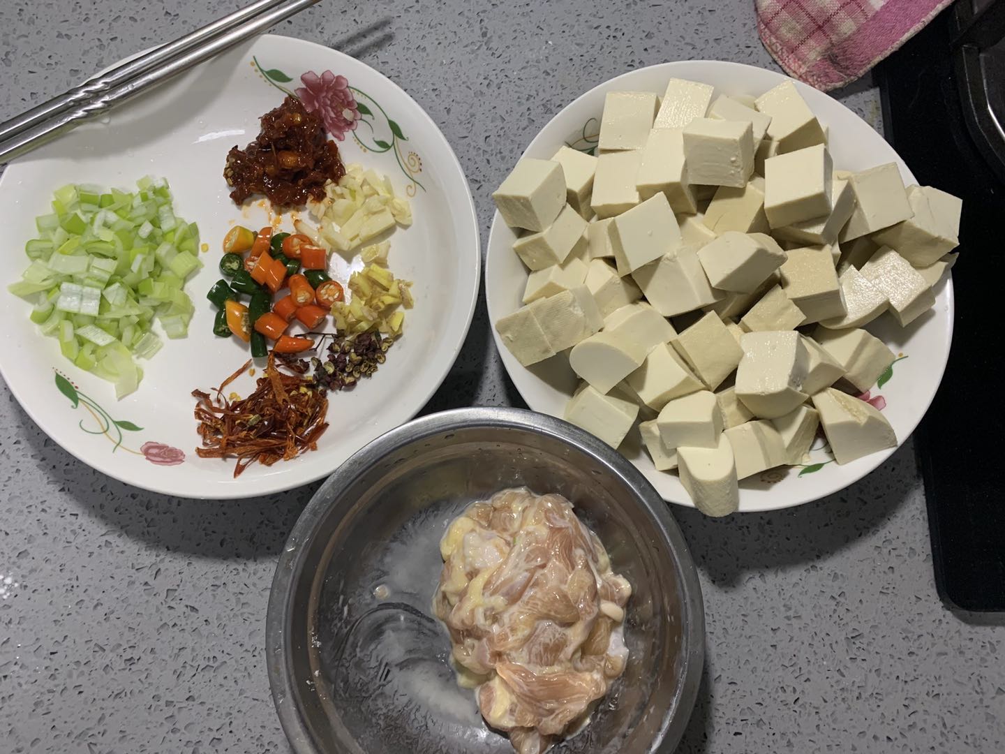 麻婆豆腐（鸡丝版）的做法 步骤2