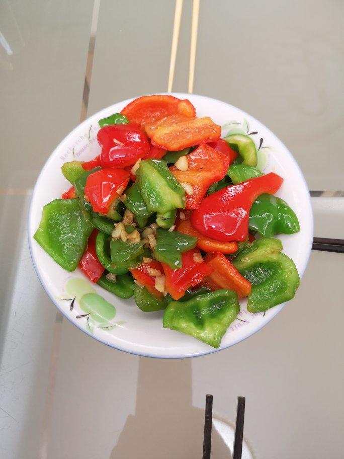 虫虫的小虎做的炒青椒