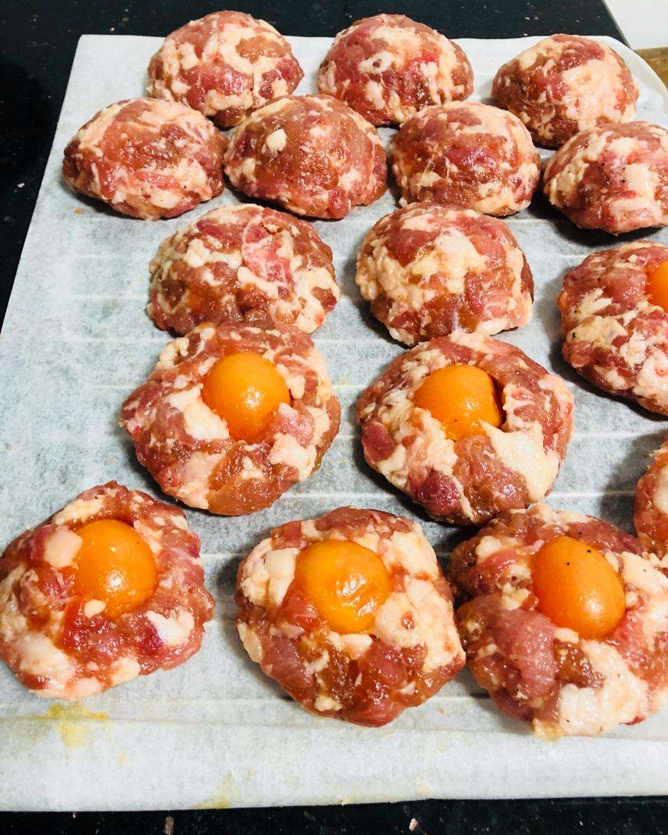 广式腊味之王—蛋黄凤凰盏