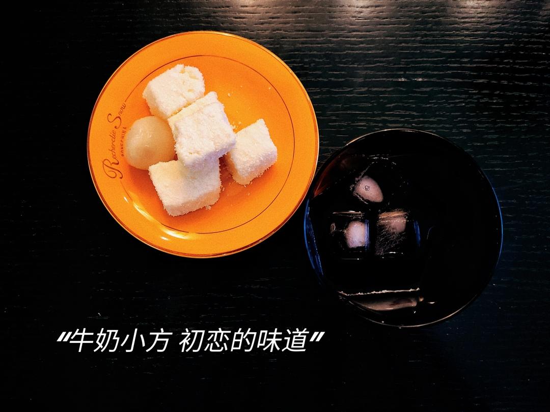 完胜85度C牛奶椰丝小方