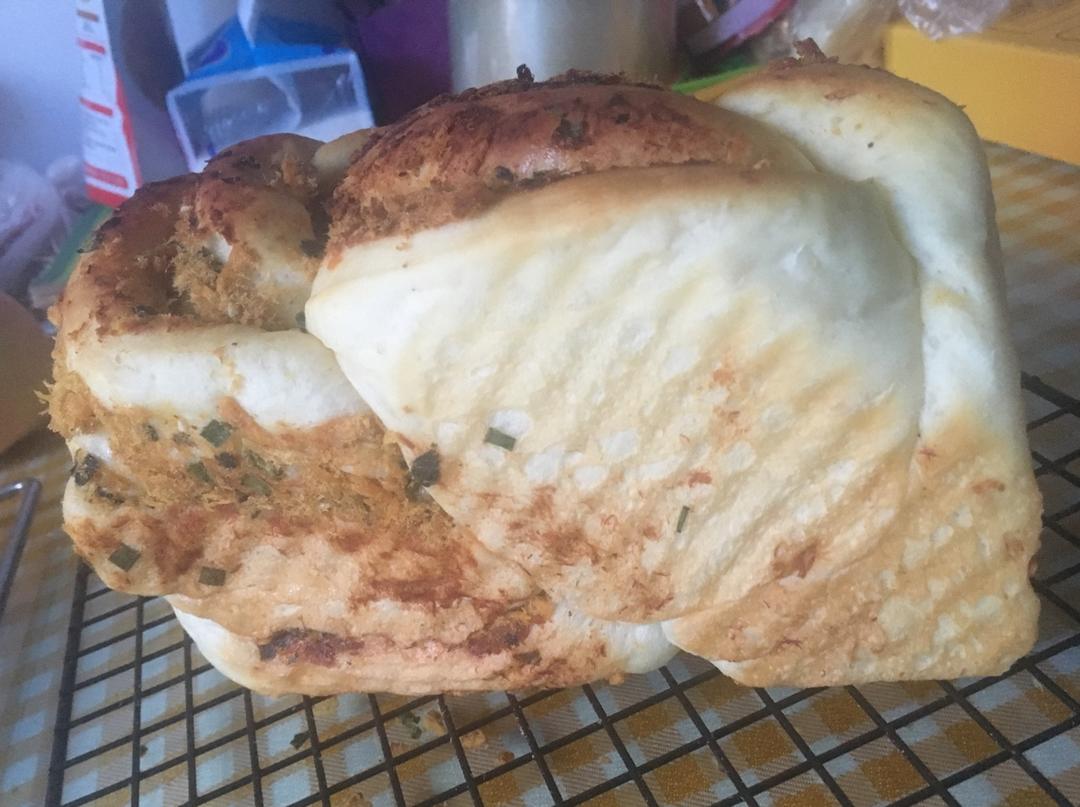 香葱肉松手撕吐司