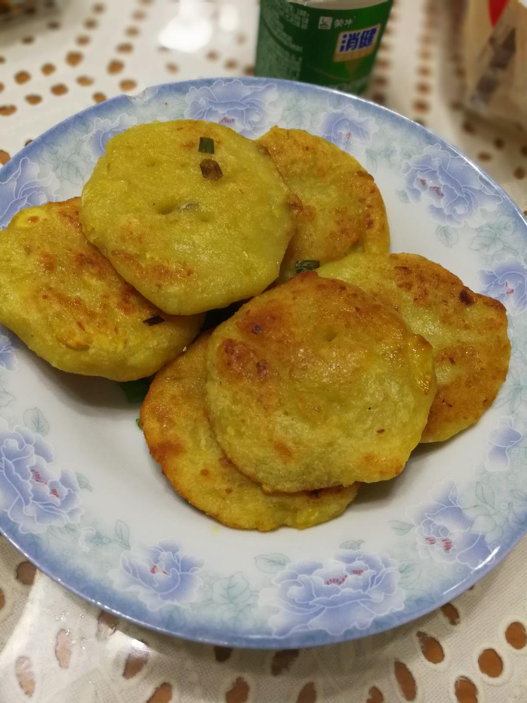 手机用户7463_xilw做的手工版蚕豆饼