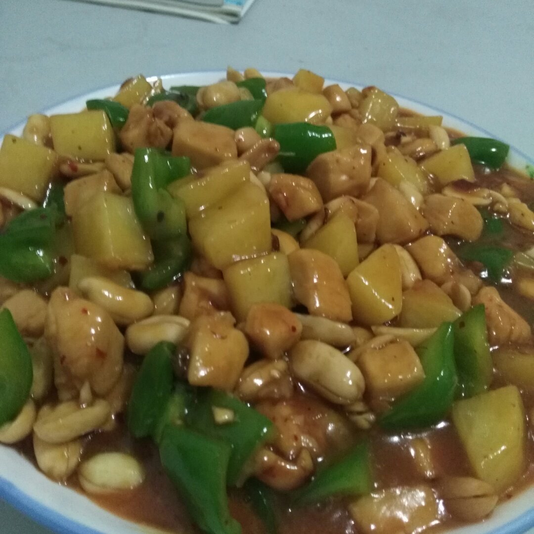 宫爆鸡丁（土豆控）