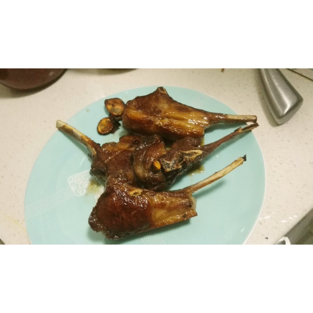 蒜香煎羊排
