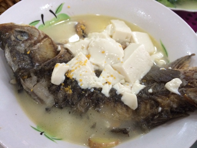 鲫鱼豆腐汤